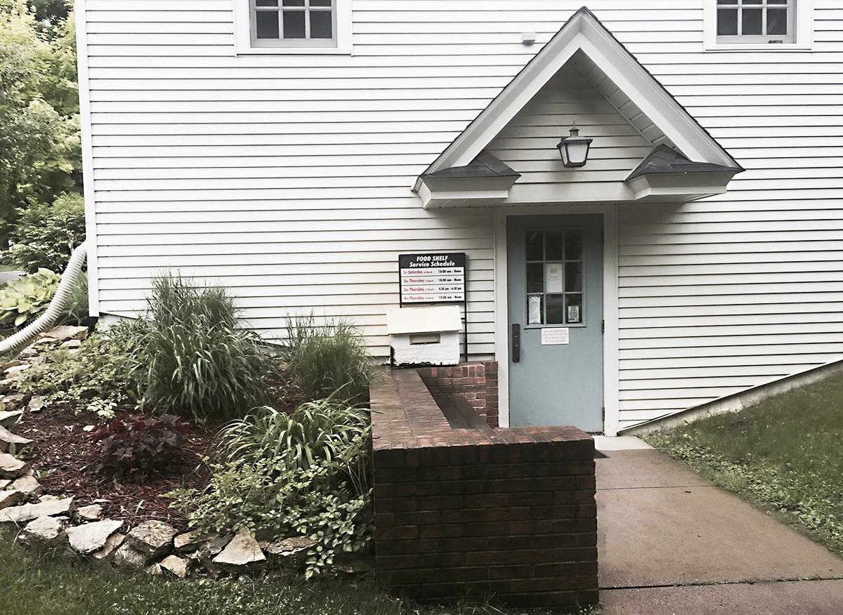 Exterior entrance of the food shelf